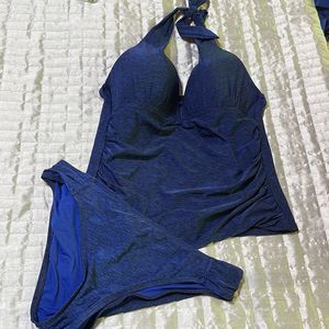 La Blanca Blue Black Halter Tankini 2-Piece Swimsuit Slimming Low V Size…